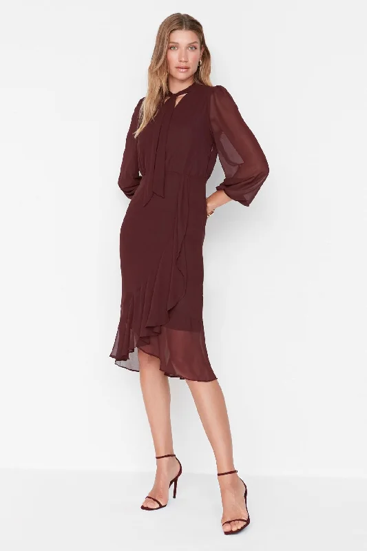Strapless Women Dress with a Built - in Bra for Comfort and SupportPlum Wrap Over Dress