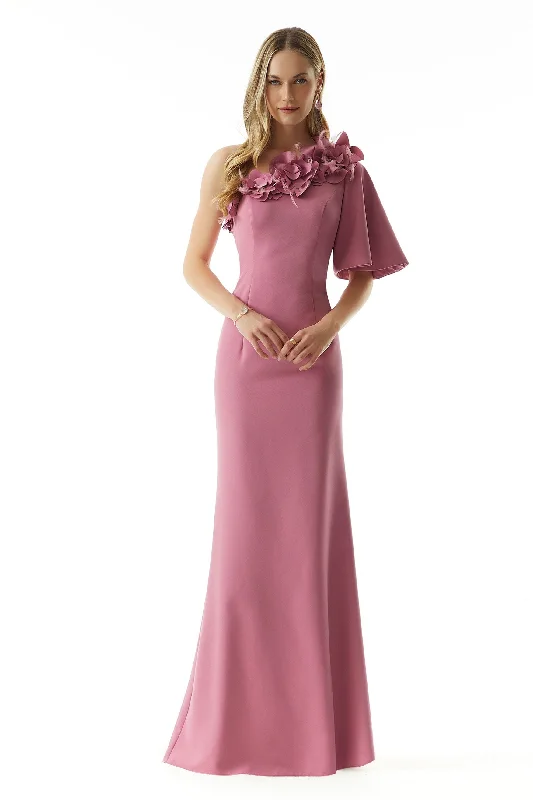 Off - the - Shoulder Women Dress for a Romantic and Feminine Look Off - the - Shoulder Women Dress for a Romantic and Feminine Look Morilee 73009