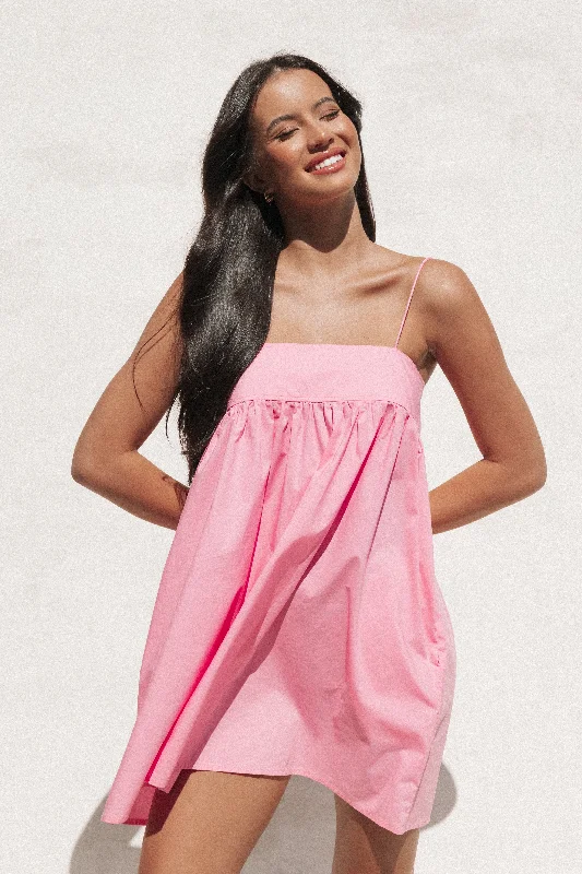 Mini dresses with cut - out details for a trendy lookSerina Mini Dress - Pink
