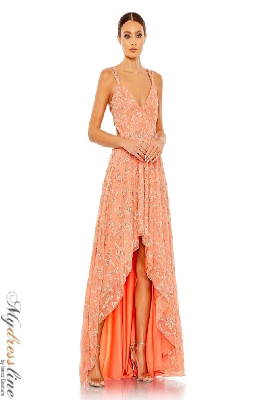 Prom dresses with ruched bodices and organza sleeves for a romantic lookMac Duggal 93690
